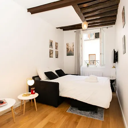 Ile Saint-Louis & Pont De La Tournelle - Cityapartmentstay Appartamento Parigi